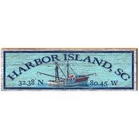 Hafen Island, South Carolina Shrimp Boat Breite-Längengrad Holzschild | Wand-Kunstdruck Auf Echtholz von MillWoodArt