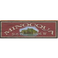 Minocqua Wisconsin Breitengrad-Längenzeichen | Echtholz Kunstdruck von MillWoodArt