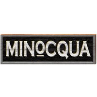 Minocqua Zeichen | Echtholz Kunstdruck von MillWoodArt