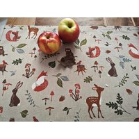 Sofort Verfügbar Tischläufer Tischdecke Mitteldecke Winter Herbst Tischdeko Weihnachten Geschenk Xmas Igel Fuchs Sofort Verfügbar Tischläufer Tischdecke Mitteldecke Winter Herbst Tischdeko Weihnachten Geschenk Xmas Igel Fuchs von MillaLouise