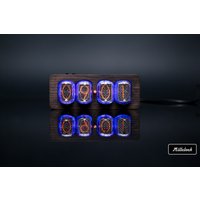 Rustikale 4-Röhren Nixie-Uhr Handgefertigtes Gehäuse Aus Dunklem Holz, Vintage-Industrie-Leuchten, Einzigartiges Loft-Dekor von Millclock