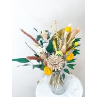 Braune Solo-Holzblume in Einer Mischung Mit Natürlichen Getrockneten Und Konservierten Blumen, Gelbgrüner Blumenstrauß, Langlebiges Arrangement von MillionBlooms