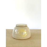 Weiße Zuckerdose Mit Gelben Kringeln, Salzdose, Gewürzdose, Dekorative Aufbewahrung, Vielseitig Einsetzbar, Handmade, Handgemacht Weiße Zuckerdose Mit Gelben Kringeln, Salzdose, Gewürzdose, Dekorative Aufbewahrung, Vielseitig Einsetzbar, Handmade, Handgemacht von MimorKeramik
