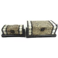 1 Vintage Holztruhe Mit Faux Schlange Haut Schatz Brust Schmuck Box Braun Retro-Design von MinasTreasureChest