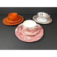 1 Vintage Teetasse 3 Stück Set Trio Johnson Brothers Castle Store Porzellan Und Untertasse Tier von MinasTreasureChest