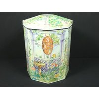 Sutter Home Wintery Gazebo Zinn Box Vintage Weingut Stoage 1992 Dekorative Englisch Design Decor Kaffee Tee Aufbewahrung Sutter Home Wintery Gazebo Zinn Box Vintage Weingut Stoage 1992 Dekorative Englisch Design Decor Kaffee Tee Aufbewahrung von MinasTreasureChest