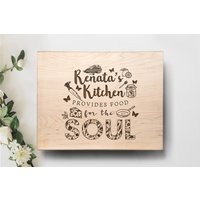 Laser Graviertes Schneidebrett Mit Ihrem Namen, Geschenk Für Nonna, Individuelles Weihnachtsgeschenk Frauen von MineByDesignStudio