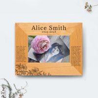 Personalisierter Fotorahmen Zur Beerdigung Mit Eingraviertem Bibelvers - Erinnerungsgeschenk Personalisierter Fotorahmen Zur Beerdigung Mit Eingraviertem Bibelvers - Erinnerungsgeschenk von MineByDesignStudio