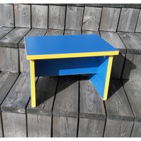 Handgefertigte Hocker, Ministool Stepstool, Bank, Kinder-Hocker, Kindermöbel, Hocker Für Kinder, Sperrholz Möbel, Blau/Gelb, Holz Handgefertigte Hocker, Ministool Stepstool, Bank, Kinder-Hocker, Kindermöbel, Hocker Für Kinder, Sperrholz Möbel, Blau/Gelb, Holz von Ministool