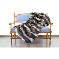 Echtfell Fuchs Decke Decke, Schwarz Silber Farbe, Couch Bett Pelz Bezug, Wohndekoration, Flauschig Weiches Seidiges Fell von MinkGlamourFur