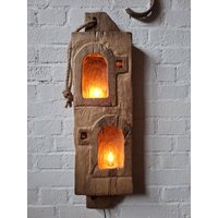 Stehlampe Windlicht Laterne Eichenbalken Lampe Holzbalken Dekosäule Fachwerk Kerzen Balkenlampe Holzlampe Design Skulptur Stele von MinnekenhusDesign