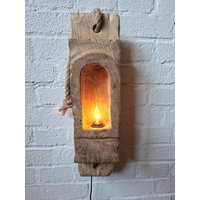 Wandlampe Windlicht Laterne Eichenbalken Lampe Holzbalken Dekosäule Fachwerk Balkenlampe Holzlampe Stehlampe Design Skulptur Wandlampe Windlicht Laterne Eichenbalken Lampe Holzbalken Dekosäule Fachwerk Balkenlampe Holzlampe Stehlampe Design Skulptur von MinnekenhusDesign