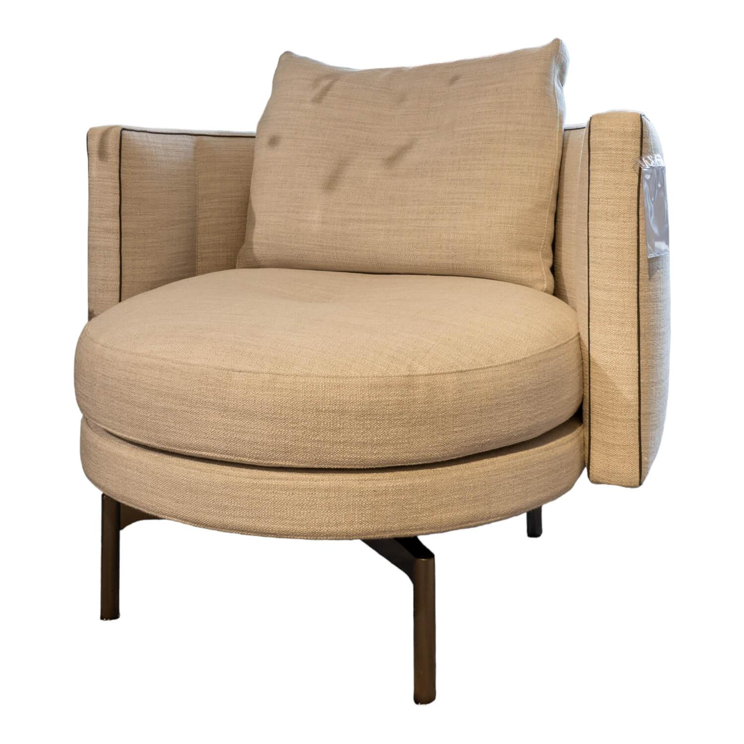 Sessel Torii Medium Stoff Dry Col. 02 Ecru Keder Eco Leder Fumo Sessel Torii Medium Stoff Dry Col. 02 Ecru Keder Eco Leder Fumo von Minotti