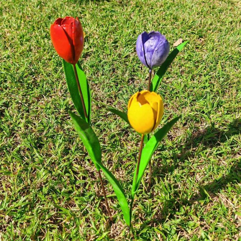 Mio Moyo Gartenfigur Tulpe, Dekoration für Haus und Garten aus Metall, Gartendeko, Blumen, Vögel von Mio Moyo