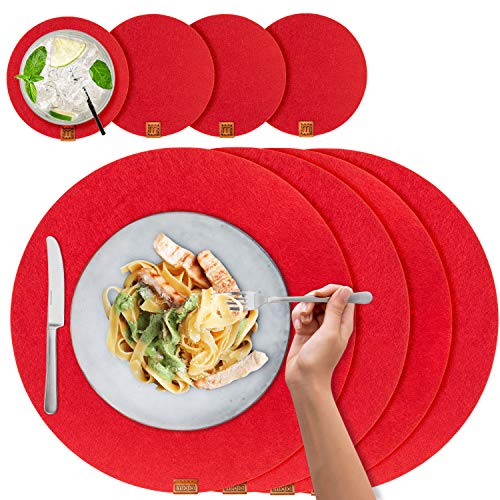 MIQIO® Design Runde Tischsets aus Filz abwaschbar | Mit Marken Echtleder Label und Glasuntersetzer | 4 Platzsets 4 Untersetzer | Filzmatte Platzdeckchen waschbar | rot von Miqio