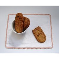 Snack-Matte Satz Von Zwei Mit Häkelkante Und Häkeln Applikationen, Sehr Süß von MiraelHome