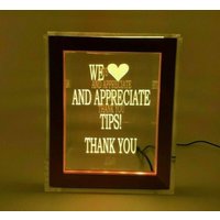 Fantastisch Einzigartiges Eye Catching Tip Box Raffle Fund Raiser Spendenglas Personalisiertes Graviertes Led 16 Farben Wechseln 18 cm B X 8, 5 H von MirrorManiaDesigns