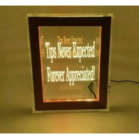 Fantastisch Einzigartiges Eye Catching Tip Box Raffle Fund Raiser Spendenglas Personalisiertes Graviertes Led 16 Farben Wechseln 18 cm B X 8, 5 H von MirrorManiaDesigns
