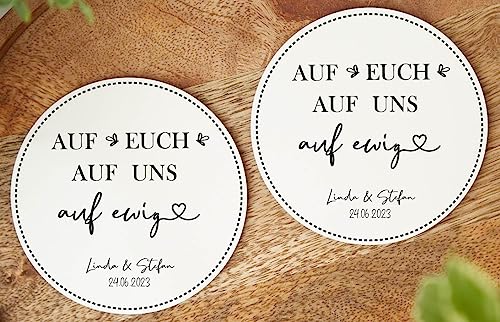 Miss Lovely Bierdeckel Hochzeit personalisiert AUF Uns in schwarz & weiß Zubehör Hochzeit Polterabend JGA Junggesellenabschied Glas-Untersetzer mit Namen & Hochzeitsdatum 50 Stück von Miss Lovely