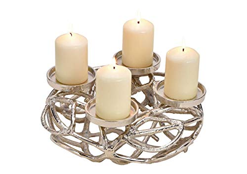 Edler Silberner Adventskranz Art Deco Weihnachts-Gesteck aus Metall Ø 30cm Silber Deko-Kranz Weihnacht Stumpen-Kerzen-Halter Weihnachten Advent Winter Weihnachts-Deko Wohungs-Dekoration Edler Silberner Adventskranz Art Deco Weihnachts-Gesteck aus Metall Ø 30cm Silber Deko-Kranz Weihnacht Stumpen-Kerzen-Halter Weihnachten Advent Winter Weihnachts-Deko Wohungs-Dekoration von Miss Lovely