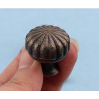 Antike Messing Floral Möbelknopf - 24 Mm Legierung Schubladenknauf von MissHandcraft