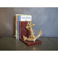 Vintage-Anchor Buchstütze-Holz Und Messing Buchstütze von MissMaudVintage