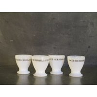 Vintage Milchglas Eierbecher-Set Von Vier-Guten Morgen, Dieter von MissMaudVintage