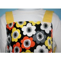 Schürze Flower Power - Kinderschürze von MissSewanSew