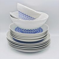 Essservice Für 6 Personen Rosenthal Romanze Secunda Von Björn Wiinblad Entworfen, Blau Weißes Essgeschirr, Vintage Speiseservice Essservice Für 6 Personen Rosenthal Romanze Secunda Von Björn Wiinblad Entworfen, Blau Weißes Essgeschirr, Vintage Speiseservice von MissVintageGermany