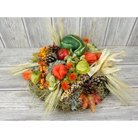 Tischdeko Herbst Herbstgestecke Herbstdeko Blumen Deko Haltbar Balkon Herbstlich Bunt Tischdekoration Kürbis Tischdeko Herbst Herbstgestecke Herbstdeko Blumen Deko Haltbar Balkon Herbstlich Bunt Tischdekoration Kürbis von Missbellflowerblume