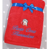 Duschtuch Mit Namen Und Motiv Bestickt - Für Opa Oder Oma Badetuch 70x140 cm 500 G/M2 von MitNamen