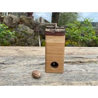 Muskatmühle Aus Eichenholz - in Handarbeit Gedrechselt #61 Muskatmühle Aus Eichenholz - in Handarbeit Gedrechselt #61 von MitejoWoodwork
