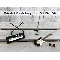 Wichtel Musikstar Miniatur Mikrofon Keyboard Gitarre Adventszeit Zubehör Weihnachtswichtel von MixToFitShop