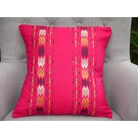 Rosa, Handgemachte Kissenhülle Mit Gold Und Gelb Hand Weben Rosa, Handgemachte Kissenhülle Mit Gold Und Gelb Hand Weben von MizBizCushions
