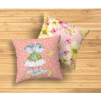 Mouse Girl & Leaf - Pillow | Nursery For Kids 4 Sizes Best Friends Collection Designer Mouse Girl & Leaf - Pillow | Nursery For Kids 4 Sizes Best Friends Collection Designer von MoNimoKids
