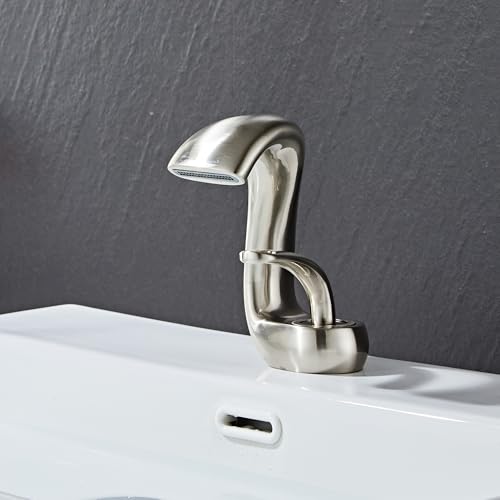 MocArt XM01 Kreativer Wasserfall Wasserhahn, Bad Waschtischmischer Wasserhahn, Hotel Badewannen Messing Warm und Kaltwasserhahn, Keramikventilkern, wassersparendes Design (Gebürstetes Silber) von MocArt