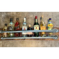 Spirituosen Regal Im Industrial Style , Loft von ModanaDesigns