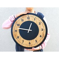 Große Wanduhr, Tokio Wood Wanduhr Mit Schwarzen Zahlen, Eichenuhr 40cm Modernclock von ModernClock