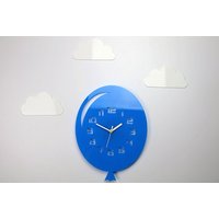 Wanduhr Ballon + 3 Wolken Kinderuhr Moderne Uhr Geschenk Lustige Design Kinderzimmer von ModernClock