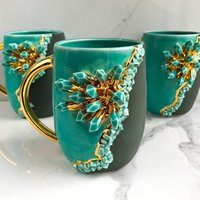 Kristallbecher in Jade, Geode Becher Aquamarin Moderner Schlamm, Blau Und Goldbecher, Handgemachter Keramikbecher von ModernMud