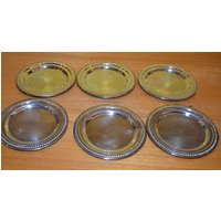 Schöne Schwere Vintage Metall Untersetzer Silberfarben Aus Den 70Er Jahren Space Age Retro Mid Century Shabby Chic Landhausstil Schöne Schwere Vintage Metall Untersetzer Silberfarben Aus Den 70Er Jahren Space Age Retro Mid Century Shabby Chic Landhausstil von ModernVintageProjekt