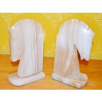 Schwere Vintage Buchstützen Marmor Pferde 20Er Jahre Mid Century Bookends Retro Sixtys Afrika Landhausstil Shabby Chic von ModernVintageProjekt
