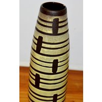 Sehr Schöne Keramik Vintage Vase 50Er Jahre Beige/Braun 20cm Retro Mid Century Space Fifties Sehr Schöne Keramik Vintage Vase 50Er Jahre Beige/Braun 20cm Retro Mid Century Space Fifties von ModernVintageProjekt