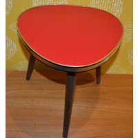 Vintage Blumenhocker Braun/Rot Holz 50Er Jahre Retro Fifties Mid Century Shabby Chic Landhausstil Vintage Blumenhocker Braun/Rot Holz 50Er Jahre Retro Fifties Mid Century Shabby Chic Landhausstil von ModernVintageProjekt