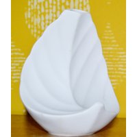 Vintage Keramik Vase Weiß Op Art Von Tirschenreuth Herbstblatt Retro Seventies Mid Century Space Age Wgk 70Er Jahre von ModernVintageProjekt