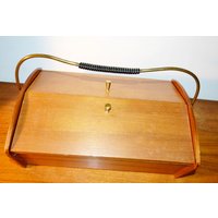 Vintage Nähkasten Braun /Beige 60Er Jahre Retro Mid Century Shabby Chic Landhausstil Rockabilly von ModernVintageProjekt