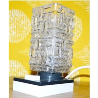 Vintage Tisch Lampe Grau /Weiß Mit Glaskuppel 70Er Jahre Seventies Retro Mid Century Space Age Lamb Lamp Shabby Chic Landhausstil von ModernVintageProjekt