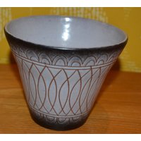 Vintage Übertopf 50Er Jahre Keramik Blumentopf Grau/Beige/ Weiß Ø14 Plant Pot Mid Century Retro Shabby Chic Landhausstil Vintage Übertopf 50Er Jahre Keramik Blumentopf Grau/Beige/ Weiß Ø14 Plant Pot Mid Century Retro Shabby Chic Landhausstil von ModernVintageProjekt