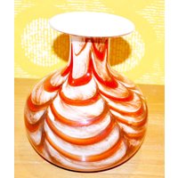 Vintage Vase Von Opaline Made in Italy Orange/Weiß Seventies 70Er Jahre Space Age Design von ModernVintageProjekt
