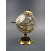 Wetterstation Sputnik Space Age Deutsche Moderne Der Mid Century Design 1950Er Jahre Barometer Thermometer Hygrometer Industrie Design Wetterstation Sputnik Space Age Deutsche Moderne Der Mid Century Design 1950Er Jahre Barometer Thermometer Hygrometer Industrie Design von ModernismWorld